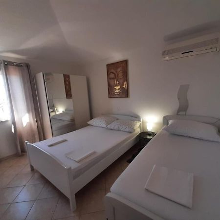 Jasminka Apartment โรกอซนิซา ภายนอก รูปภาพ